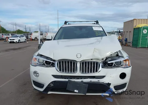 2015 BMW X3 xDrive28I z USA, uszkodzony, nr VIN 5UXWX9C58F0D55896